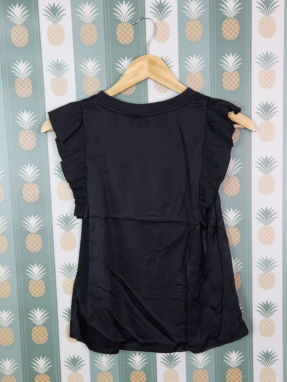 Nation Ruffle Tee - Picture 3 of 7